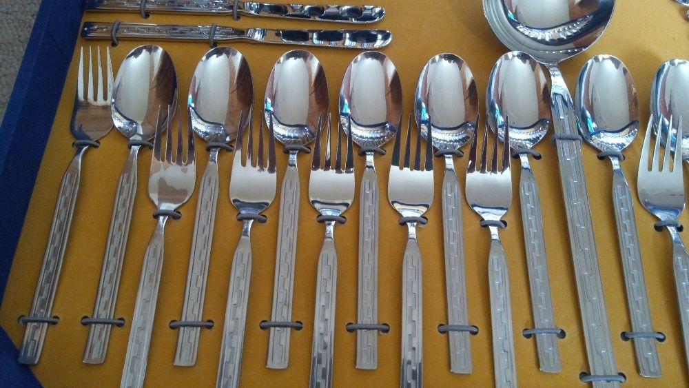 Ogromny zestaw sztućców dla 12 osób 104 szt. !!! POLECAM !!!