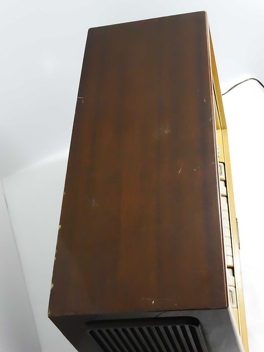 Vollstereo 609W EM84 radio produkowane Kuba-Imperial w latach 1960.