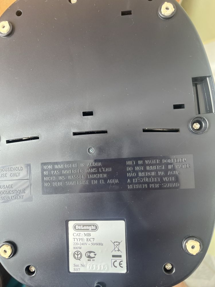 Кавоварка Delonghi