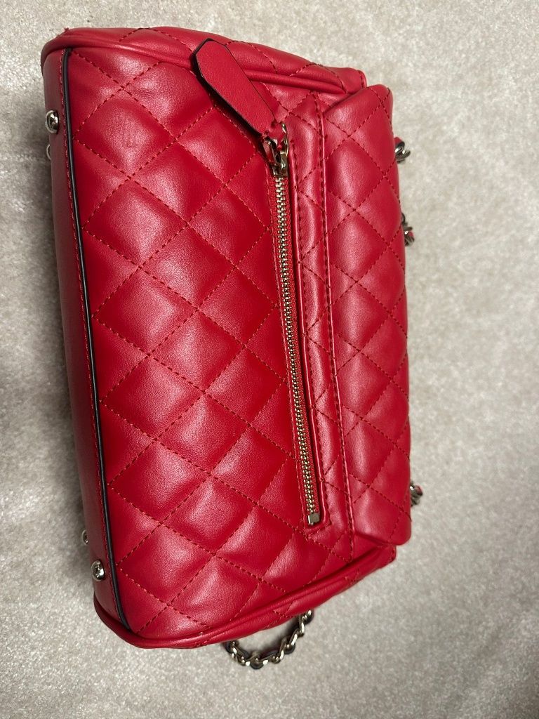 Bolsa vermelha Guess