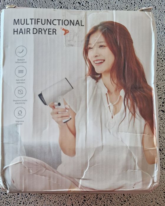 Suszarka do włosów, zielono złota