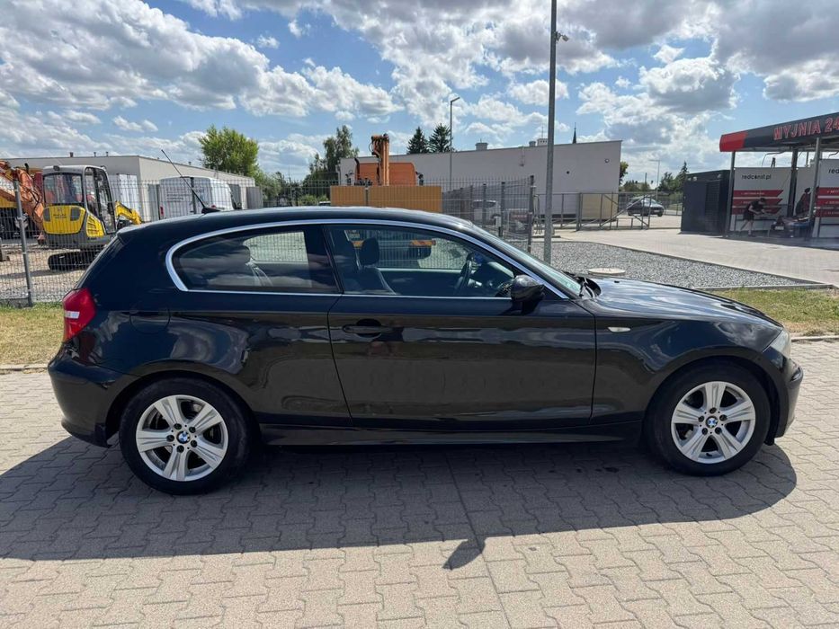 Samochód osobowy BMW seria 1  118D