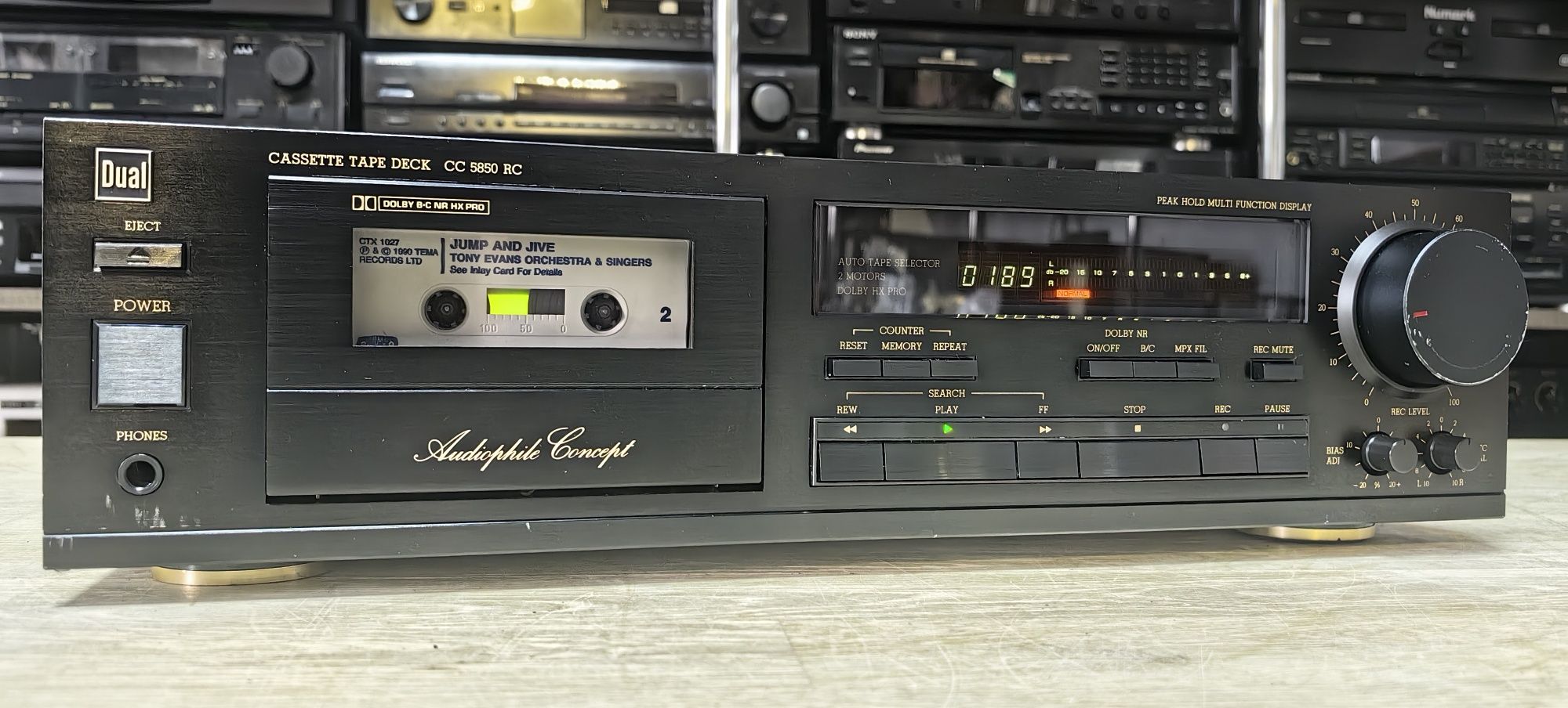 Касетний програвач Dual CC5850