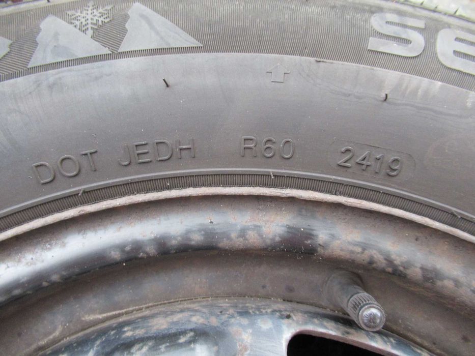 Komplet kół zimowych  Skoda Fabia i inne 175/70 R 14  84T ET35 5Jx14H2