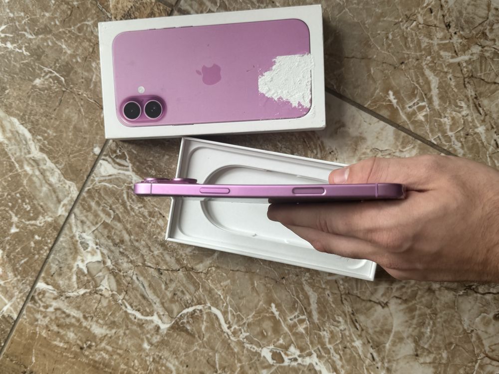 iPhone 16 plus pink 128gb esim