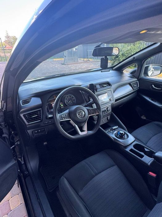 Nissan Leaf 2018рік