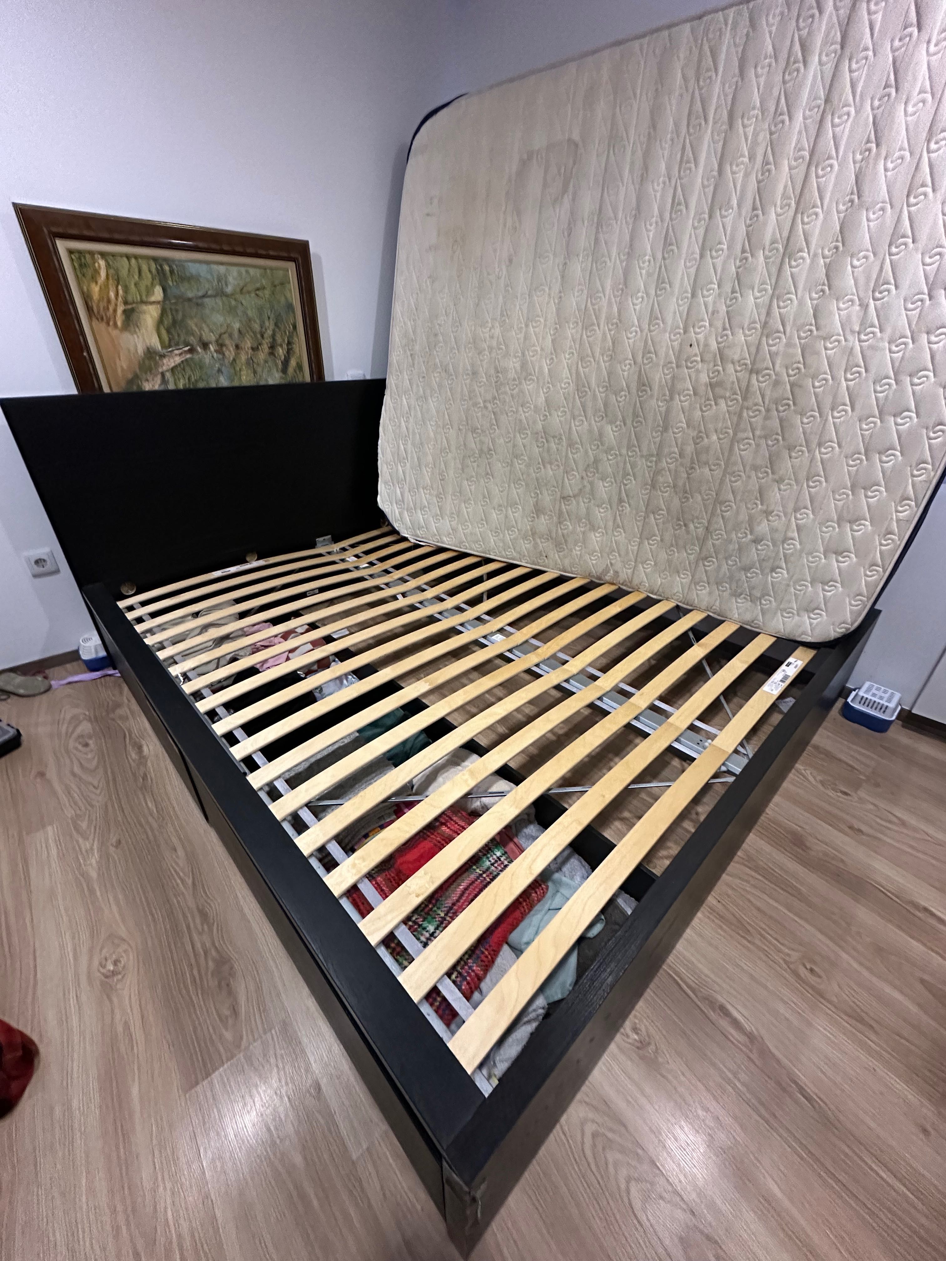 Cama MALM 180x200 com gavetões e estrado