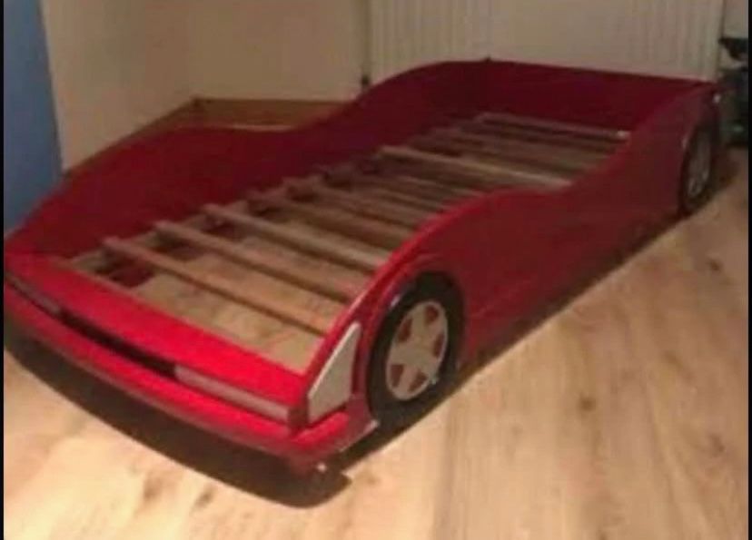 Cama de Criança - Carro
