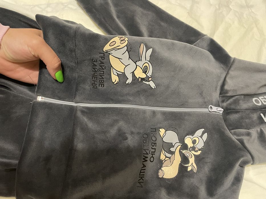 Спортивний костюм для дівчинки