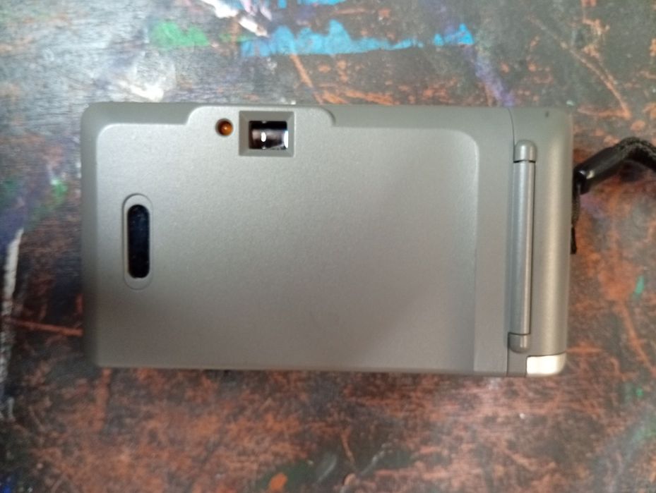 Excelente point & shoot OLYMPUS GO 100