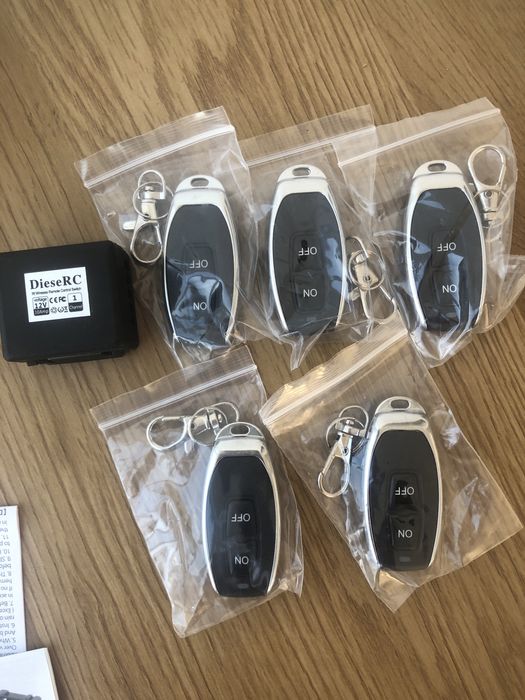 Набір з 5 пультів дистанційного керування для воріт та інше