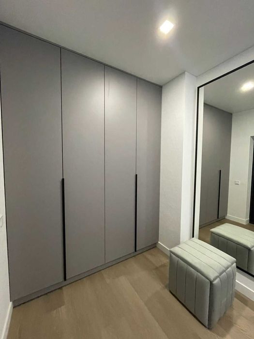 Оренда центр Коновальця