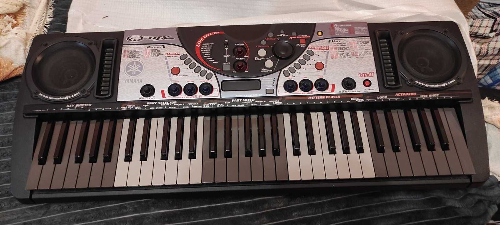 Синтезатор Yamaha DJX