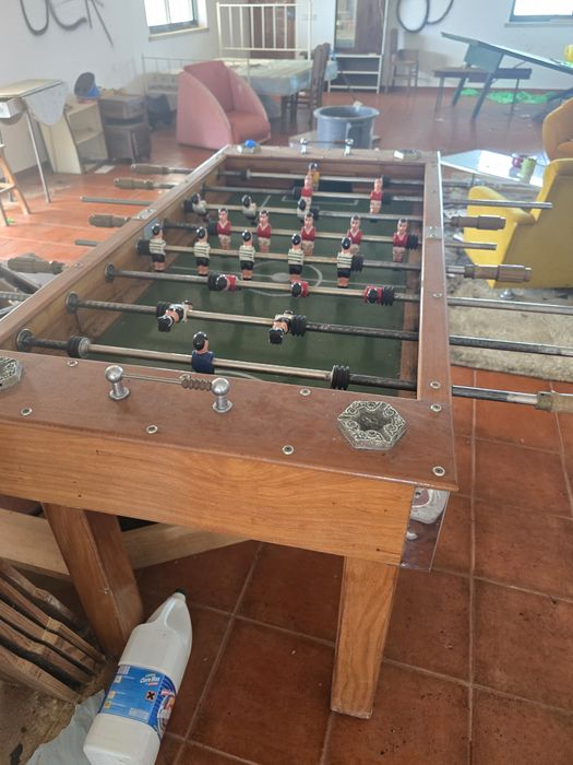 Mesa de Matraquilhos Vintage em Madeira Maciça – Modelo Café Antigo –