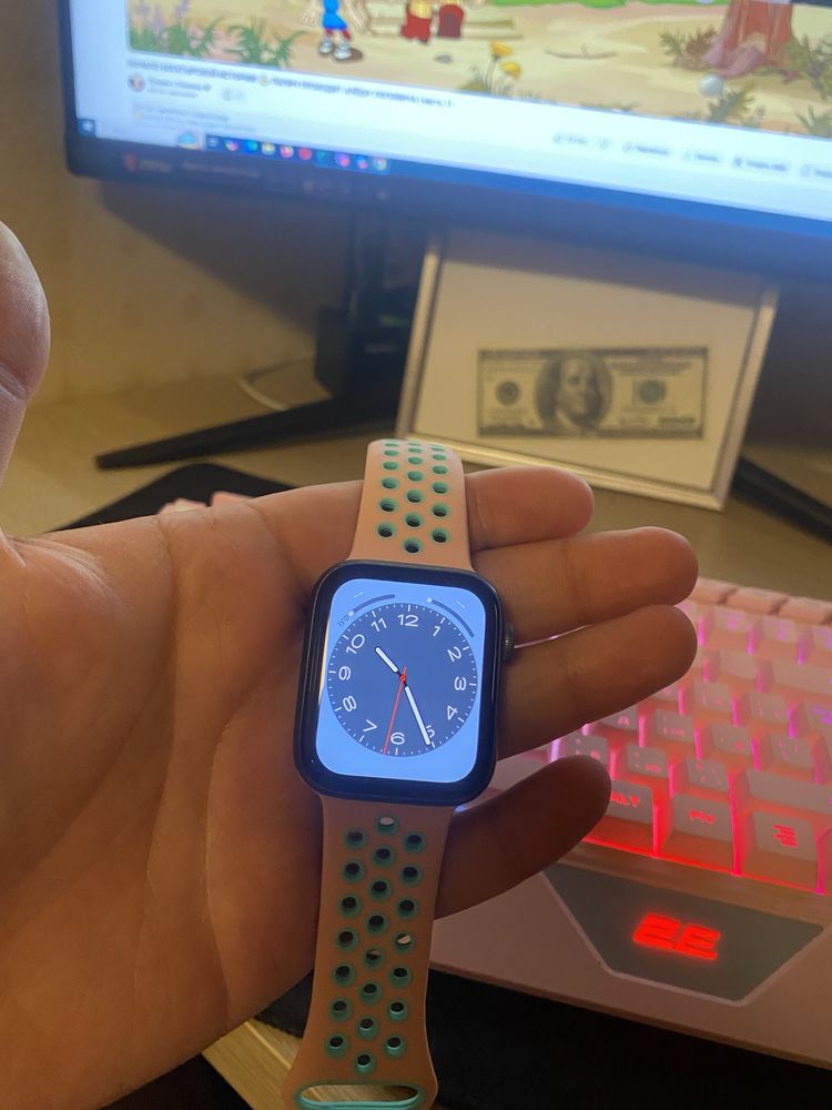 Apple watch 5 44m 100% батарея ,5/5 состояние ,зарядное Apple