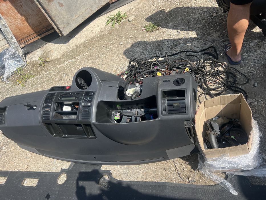 Wv  Т5Т6каравела довга база підлога кріплення кліма вебаско сид двійка