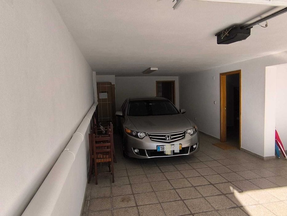 Moradia em Banda T5 a 5 min de Viseu