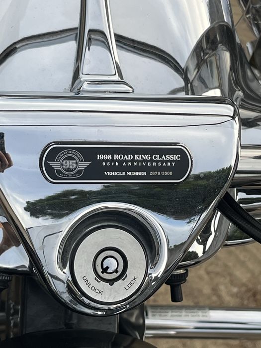 Harley Davidson RoadKing 95th edição numerada
