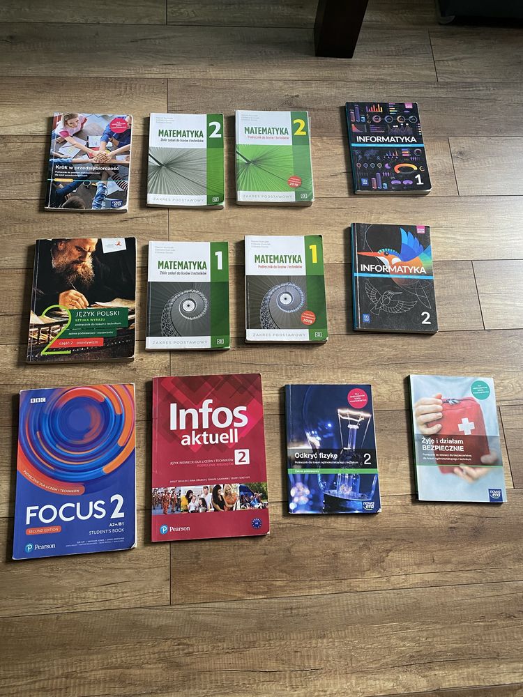 Zestaw ksiazek I i II klasa liceum/technikum