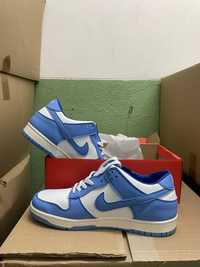 Nike dunk azul e branco
