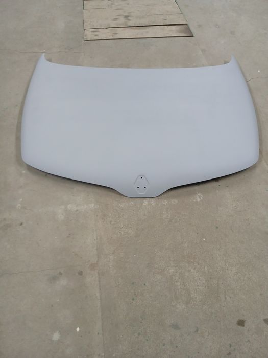 Капот Renault laguna 1