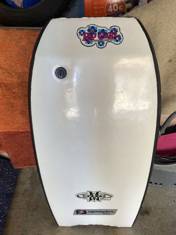 Conjunto prancha bodyboard Fato Surf 4.3mm barbatanas