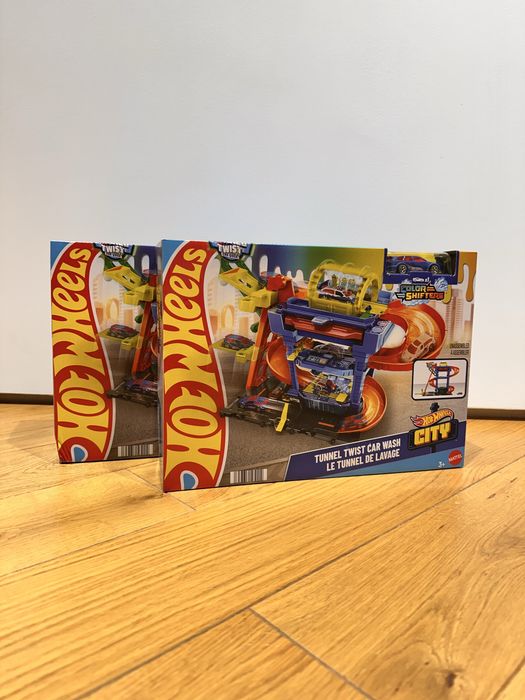 Hot Wheels City Автомийка Шалені віражі Хот Вилс (HTN80)