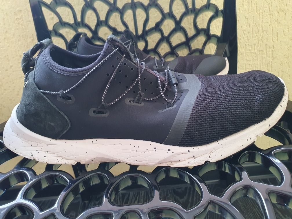 Кроссовки Under Armor  р.47.5