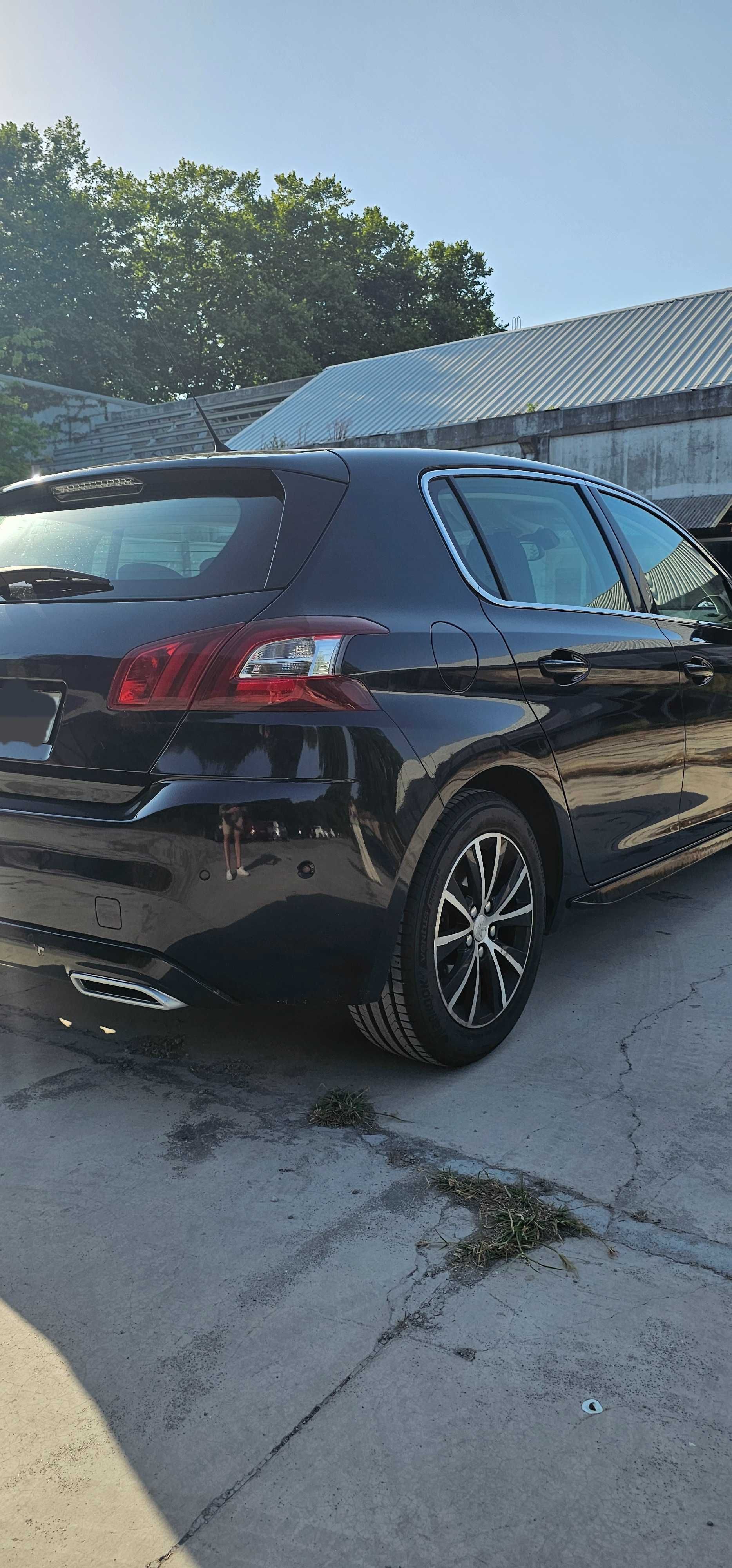 Peugeot 308 1.6 e-HDi Allure