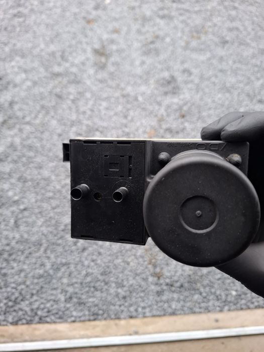 Pompka zamka Centralnego Audi A3 8L