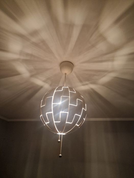 Lampa wisząca „star wars” biało-srebrna, rozkladana