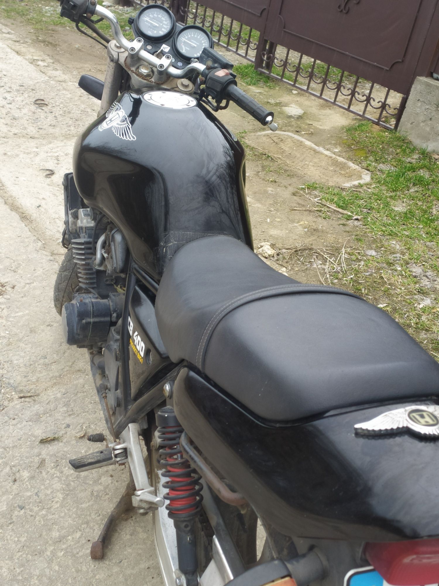 Продам Honda CB 400