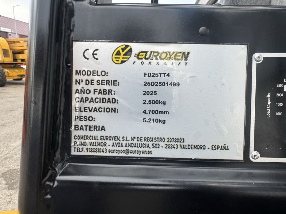 Empilhador Euroyen FD25TT4 (diesel) 2,5Ton 4x4
