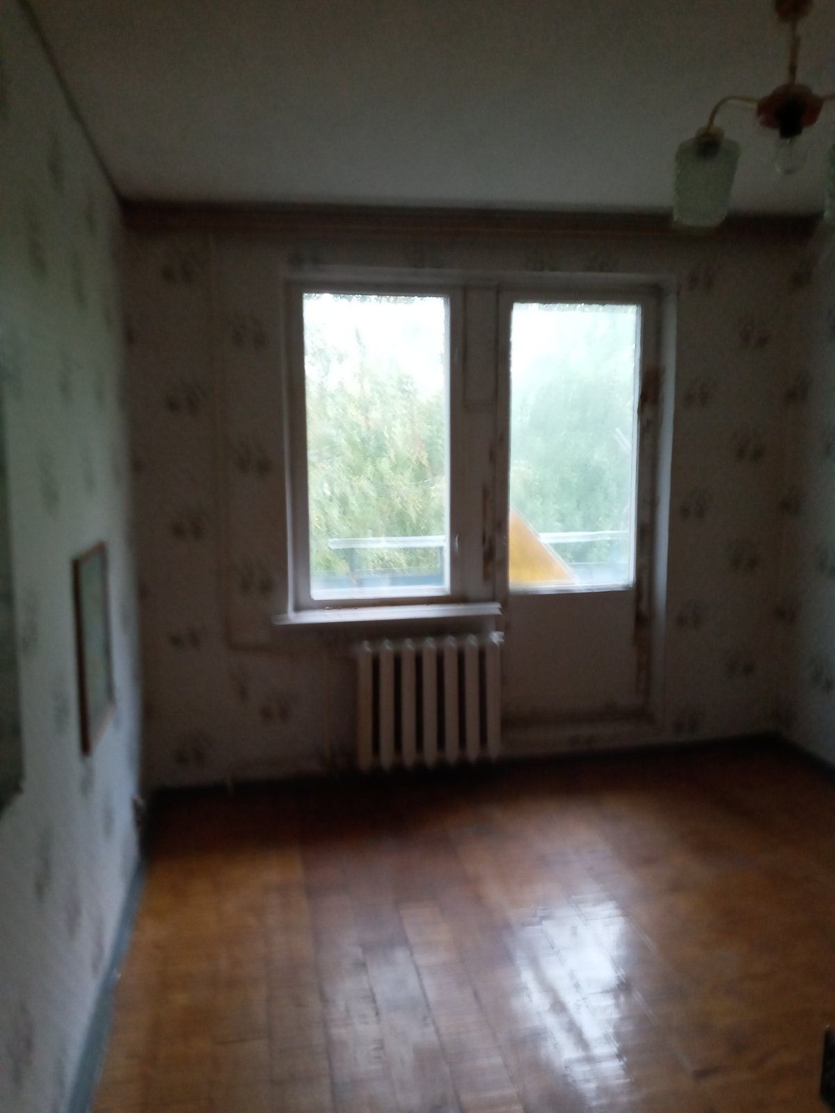 Продам 3-х кімнатну квартиру по вул Приречна