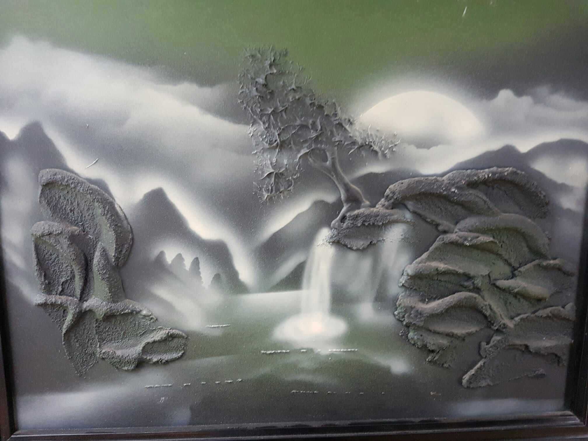 Obraz malowany PŁASKORZEŹBA "Baśniowy Wodospad" w zieleni 45x35cm