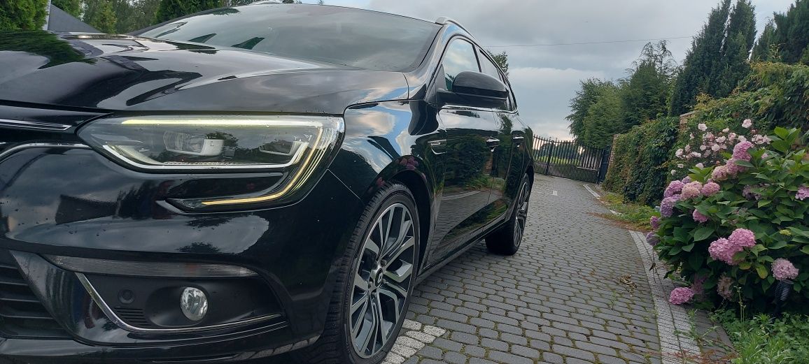 Renault Megane 4 2016r. 1.6 dci 130km wersja BOSE