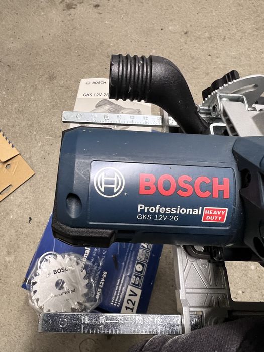 Pilarka bosch gks 12v 26 jak nowa plus tarcza Globus clean
