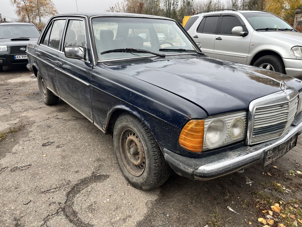 Продам Mercedes’ w 123 2.3 м 102 автомат на болты и гайки