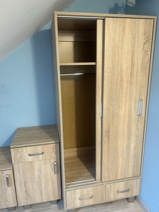 Szafa szafki stolik - zestaw mebli