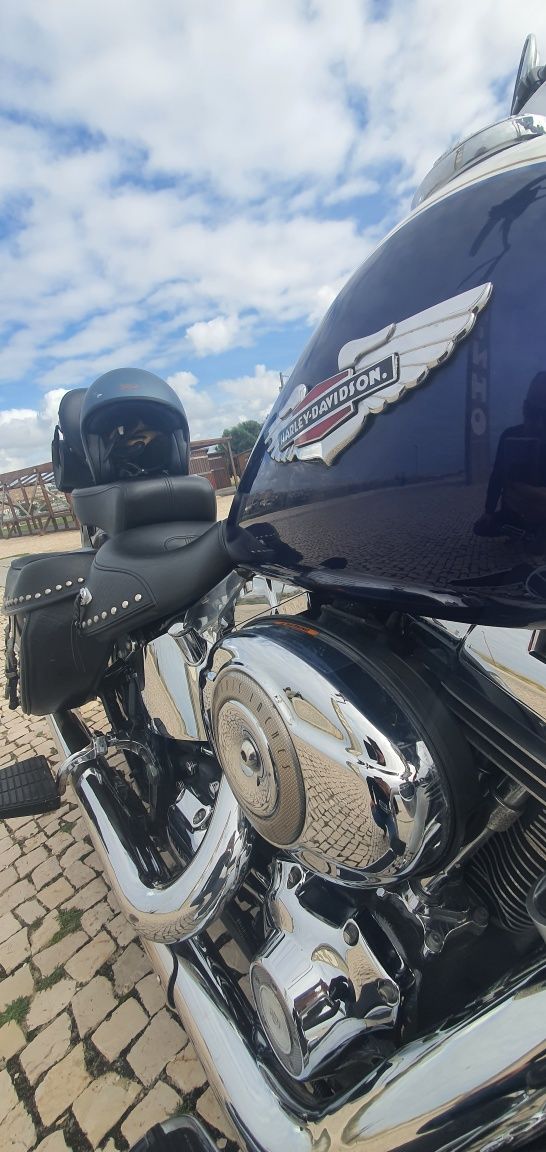 Harley Davidson softail deluxe