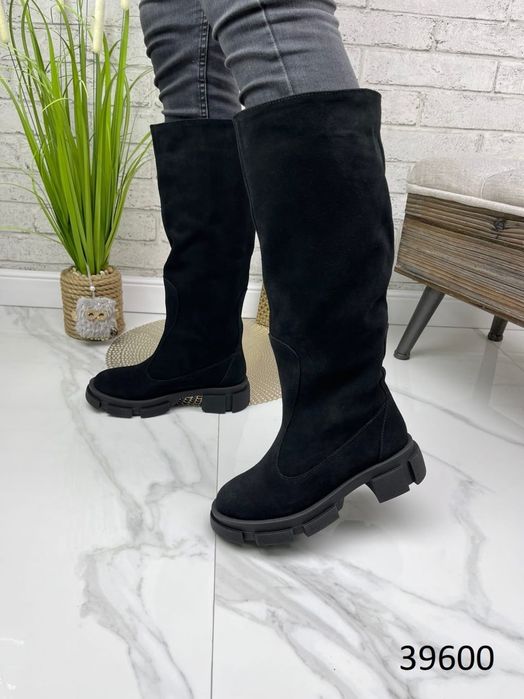 Жіночі шкіряні демісезонні чоботи