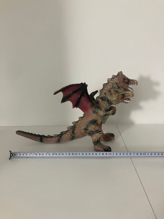 ORYGINALNY PREZENT! Trójgłowy smok z dźwiękiem!