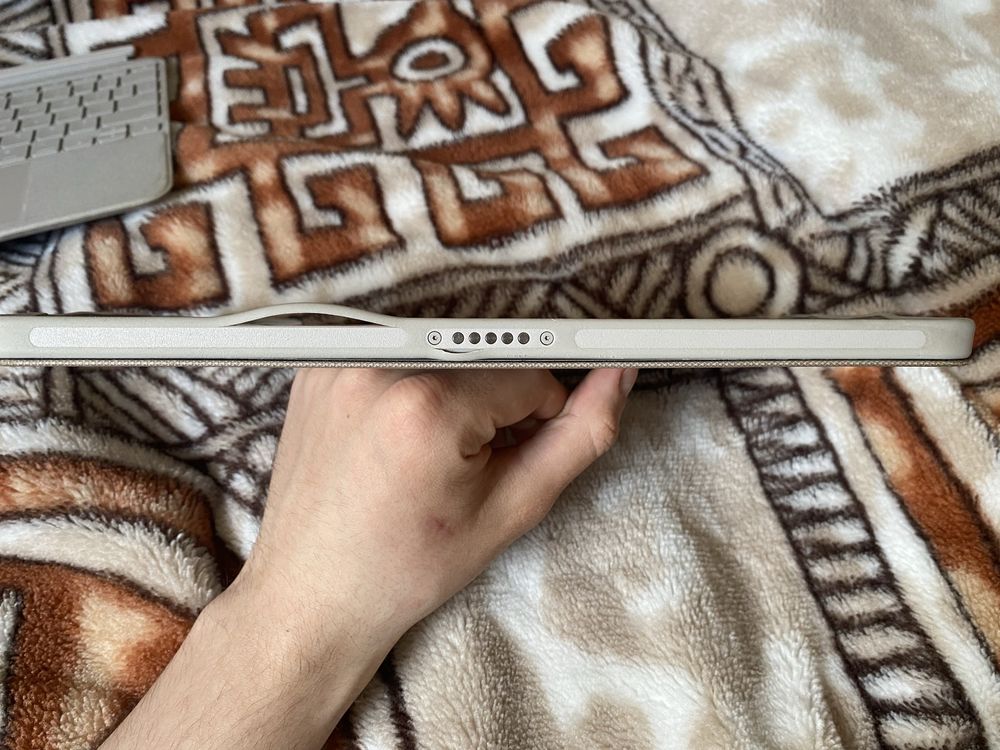 Etui Logitech Combo Touch Ipad pro 11