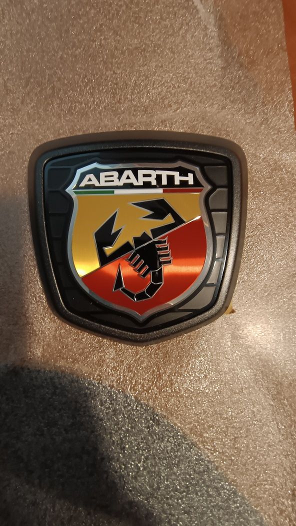 Emblemat FIAT 500 Abarth Competizione