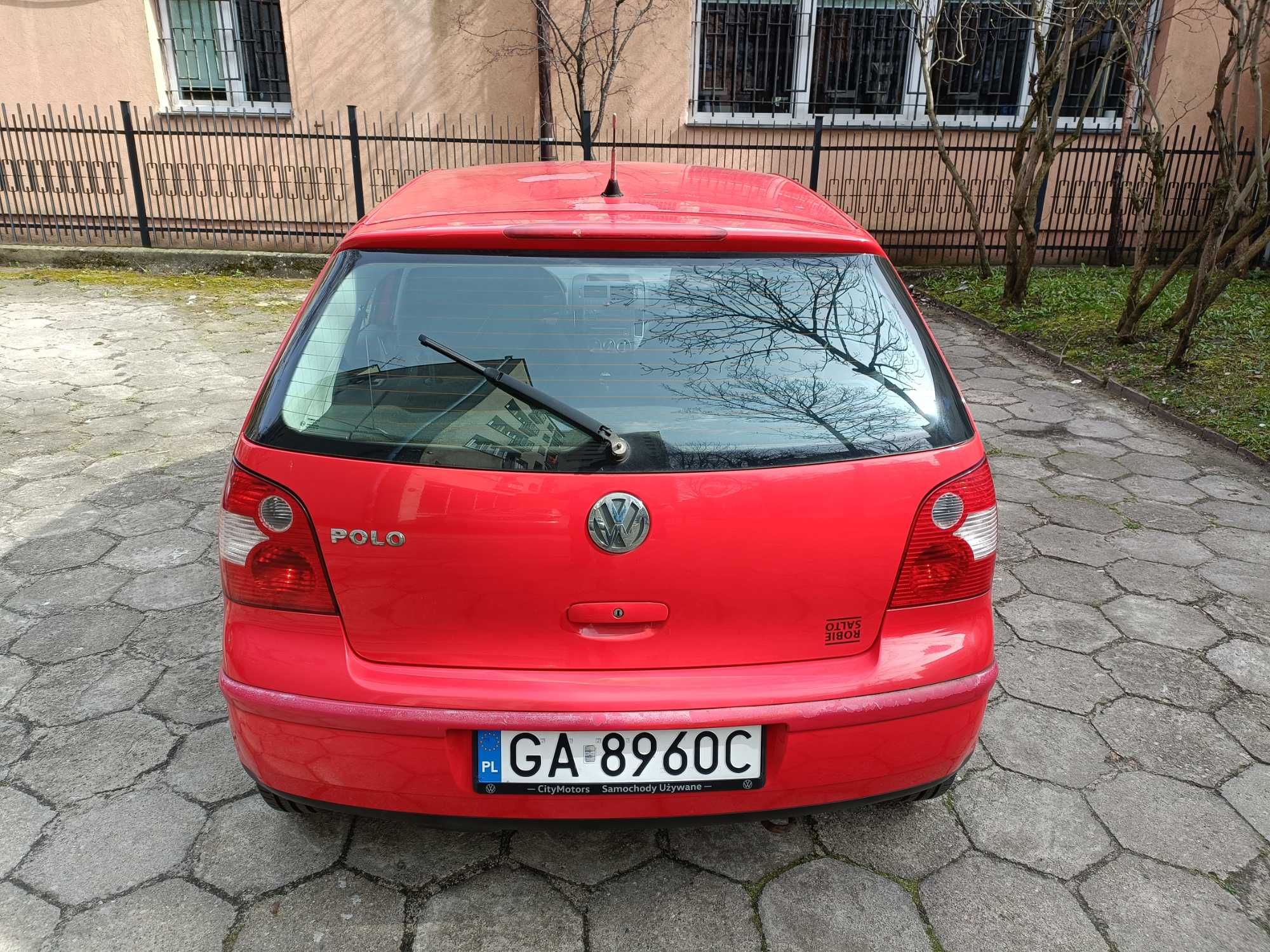 VW Polo 1.4 2003 rok 228.000 km.