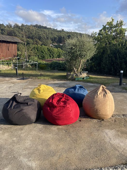 Pufe grande confortável