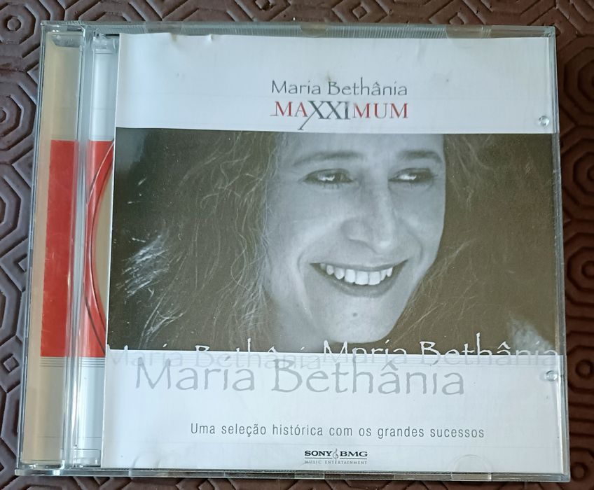 CD. -   Maria Bethânia