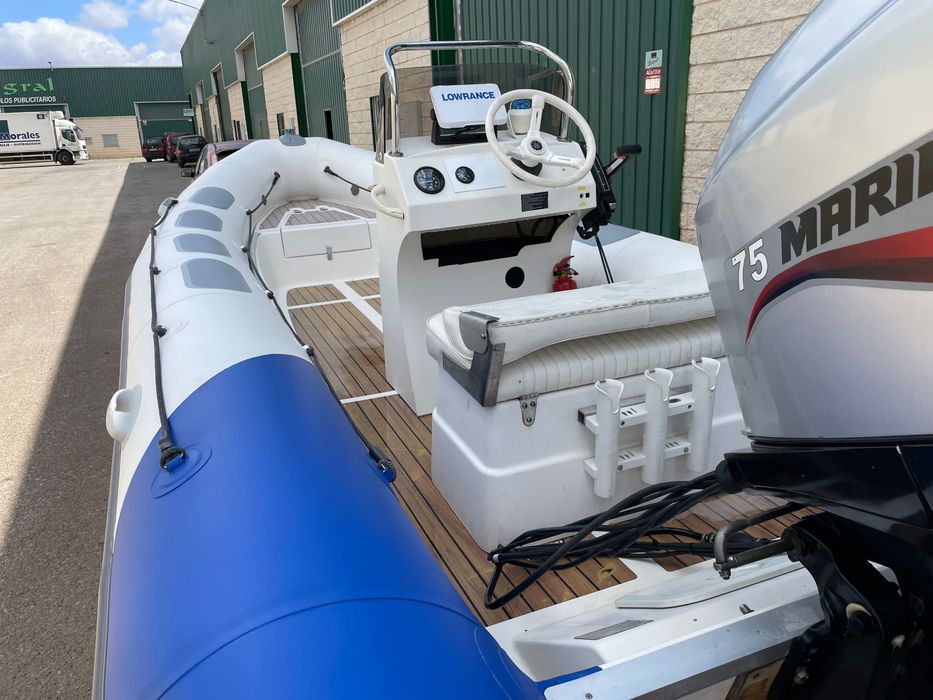 Vende-se barco Valiant