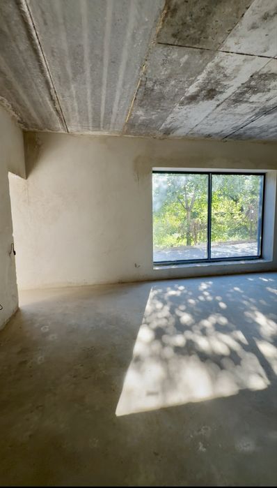 Новий котедж (двоян) в центрі міста