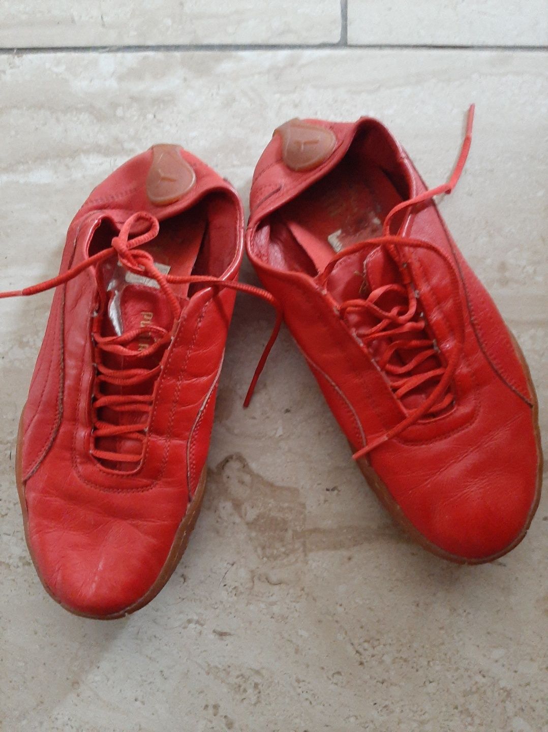 Buty sportowe Puma- czerwone,damskie